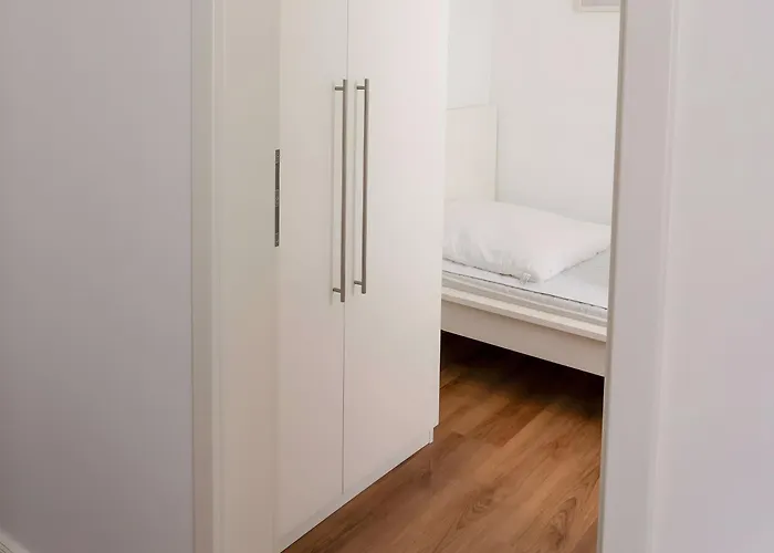 Norderneyweg 10 度假居 *